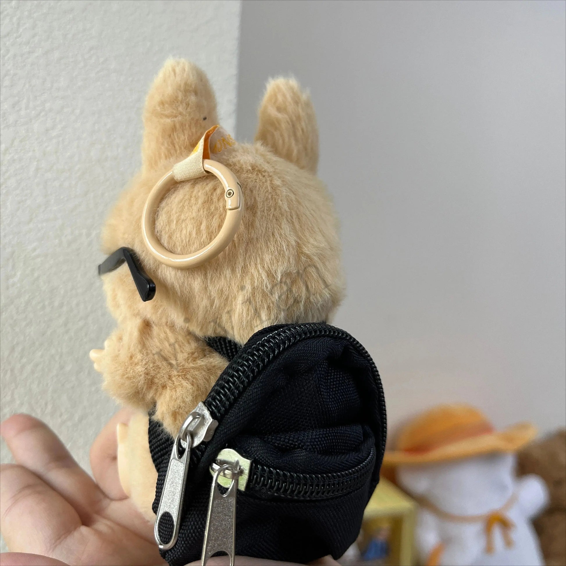 Mini Ropa y Accesorios para Labubu 10cm – Mochila 1/6, Gafas, Sombrero | Ropa para Muñeca de Algodón Kpop Idol Labubu-shop